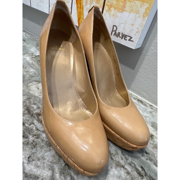 Stuart‎ Weitzman Beige Patent Leather Cork Platform Wedge Pumps Size 9 - Picture 5 of 10